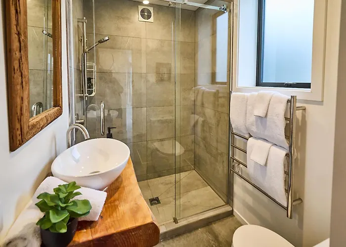 Ferienhaus Two Bedroom Two Bathroom House Wanaka
