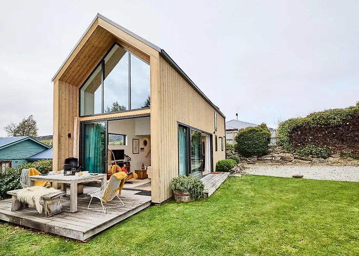 Two Bedroom Two Bathroom House *