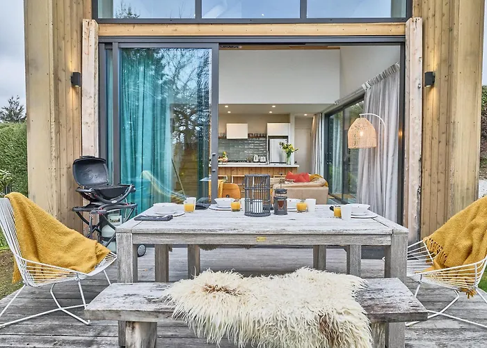 Ferienhaus Two Bedroom Two Bathroom House *
